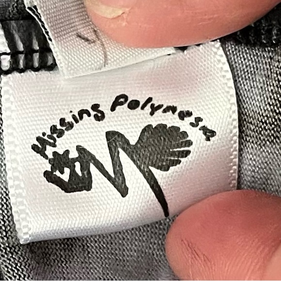 Missing Polynesia Girls Size Large Tribal Print Dress - Picture 3 of 7